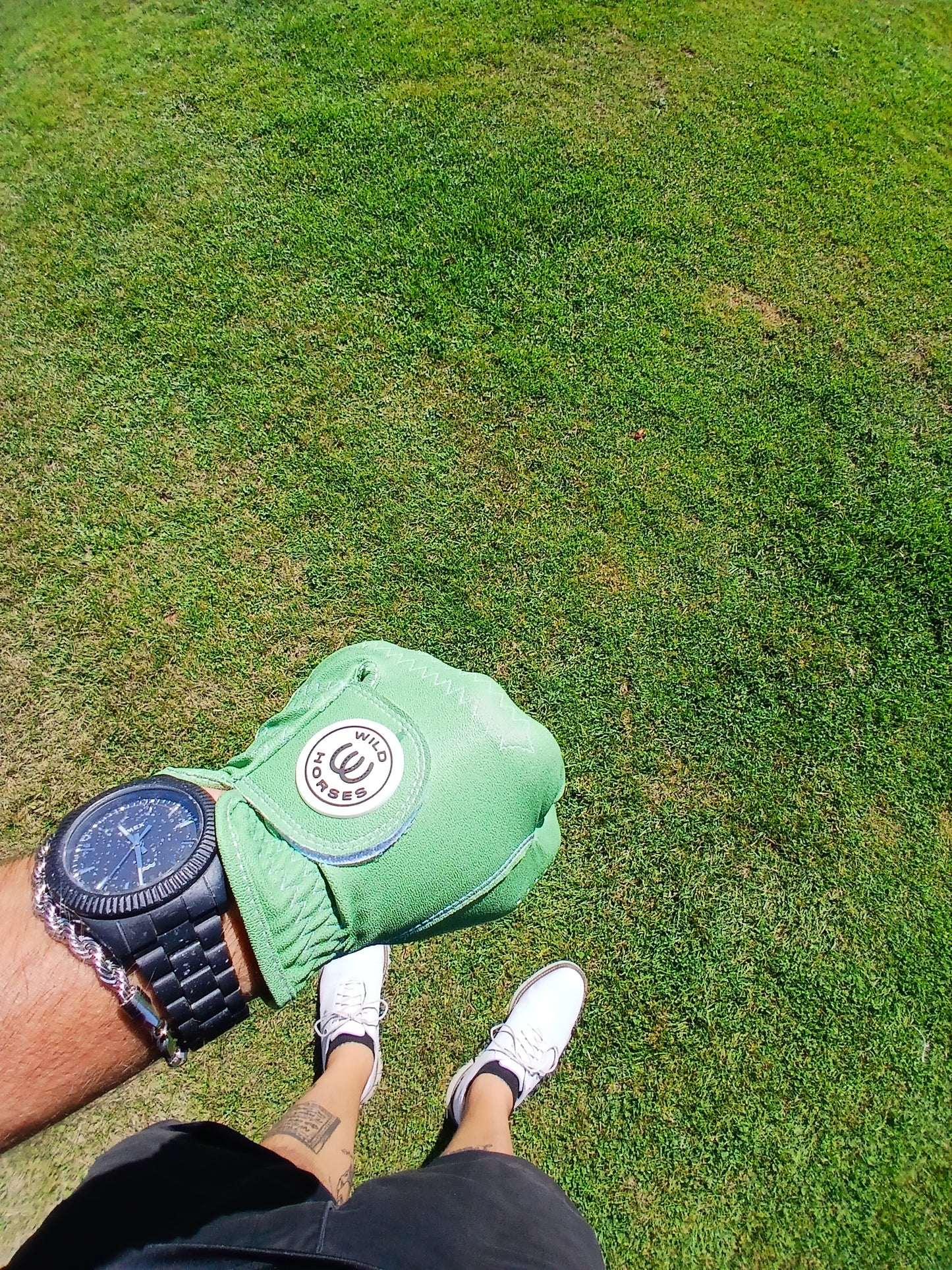 "Sticky Fingers" Glove - Green