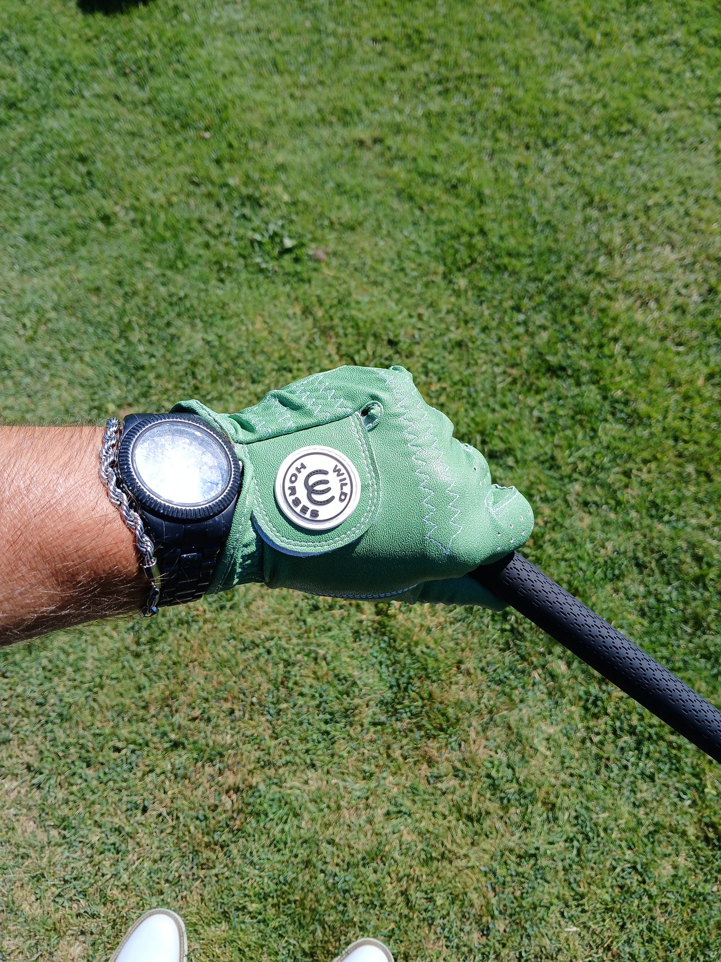 "Sticky Fingers" Glove - Green